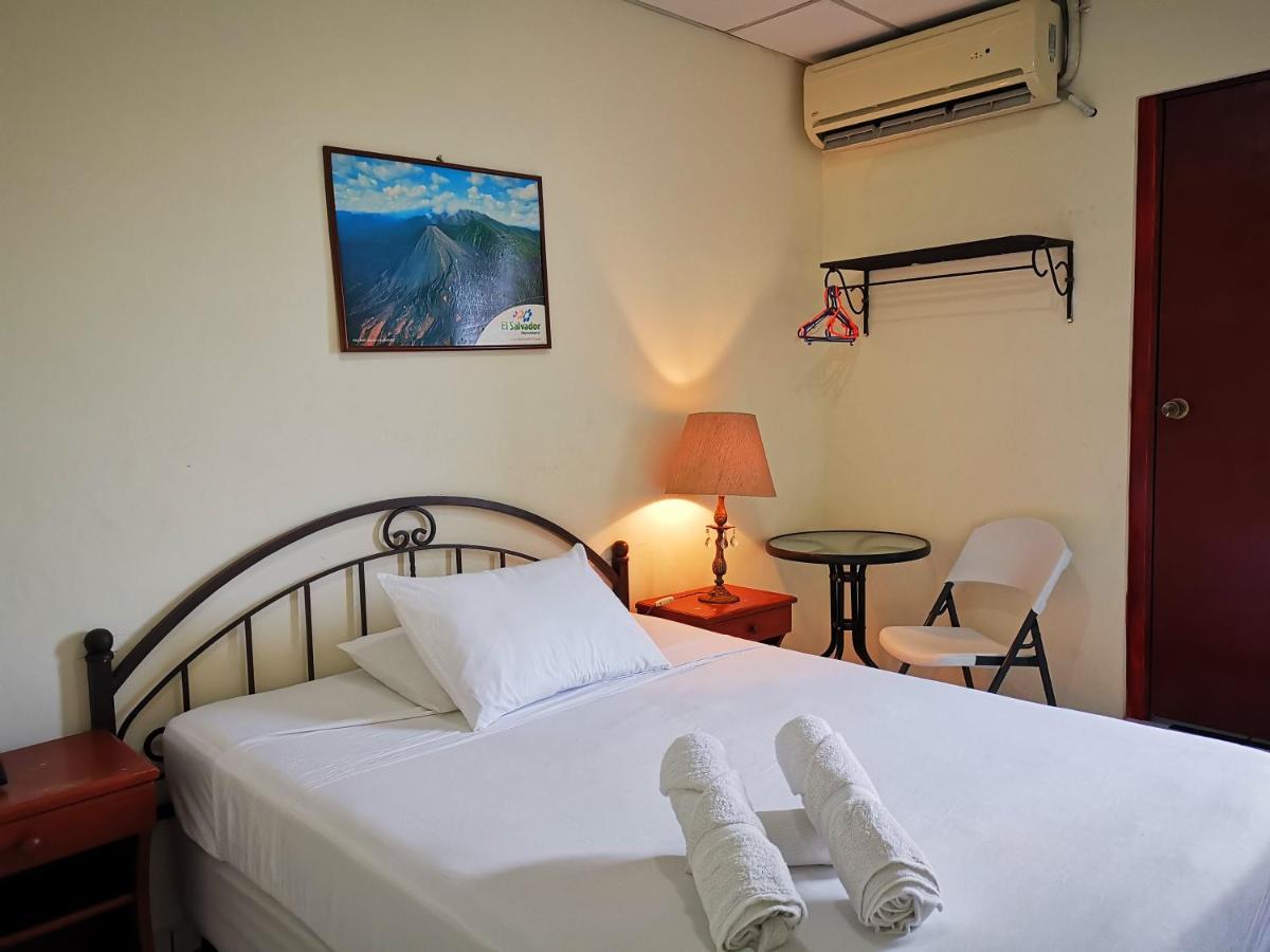 Hotel Armonia Hostal San Salvador Extérieur photo