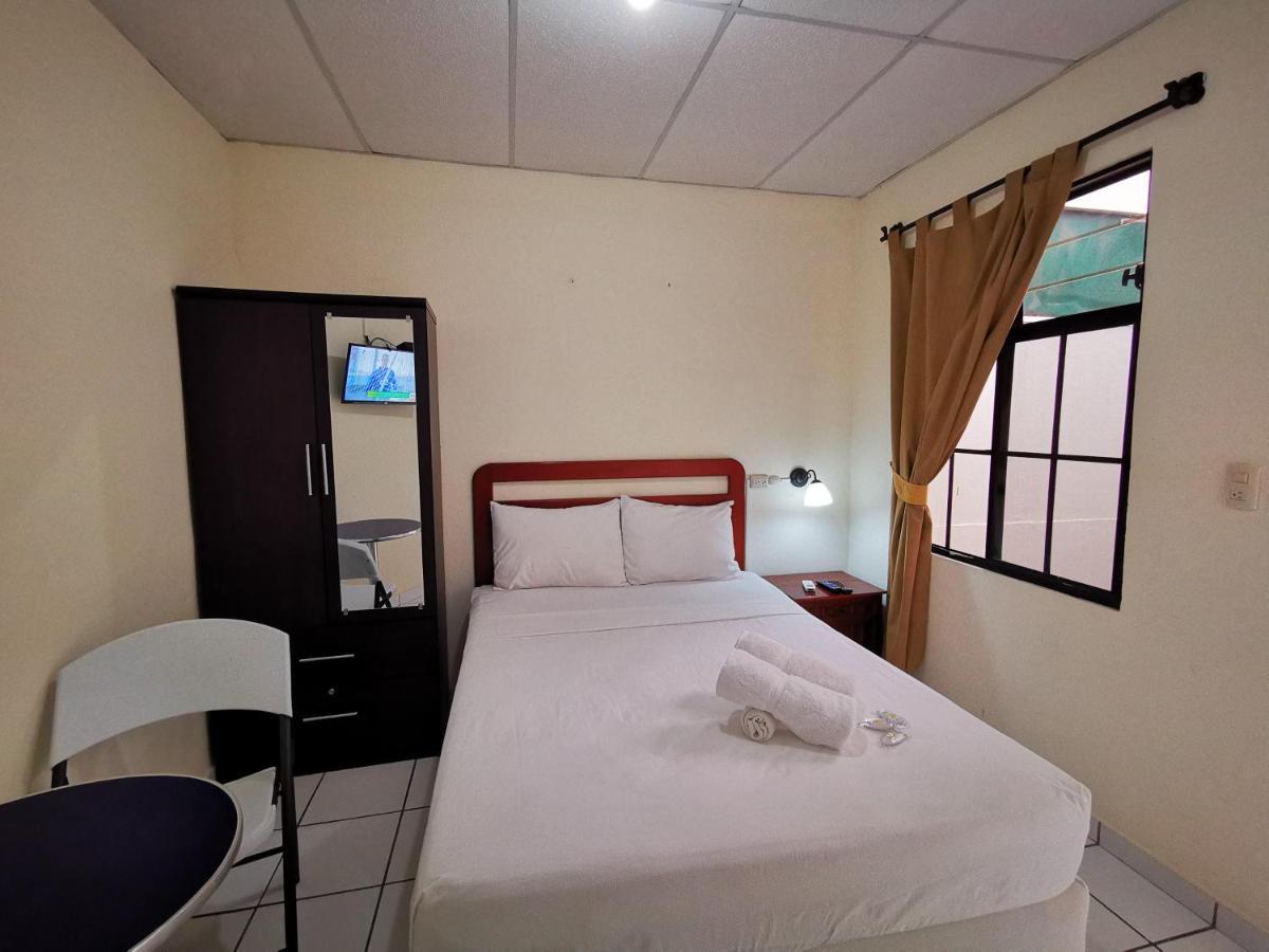 Hotel Armonia Hostal San Salvador Extérieur photo