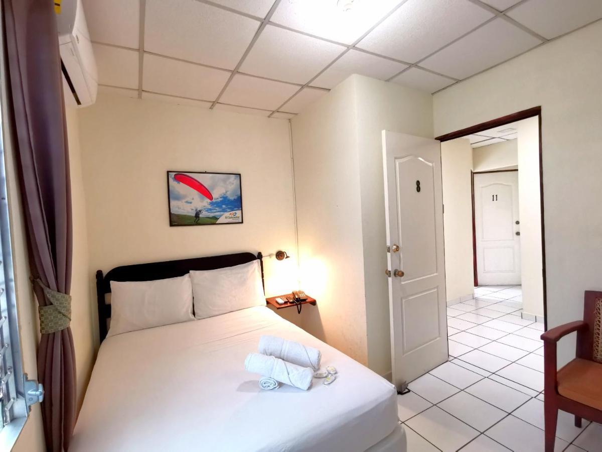 Hotel Armonia Hostal San Salvador Extérieur photo