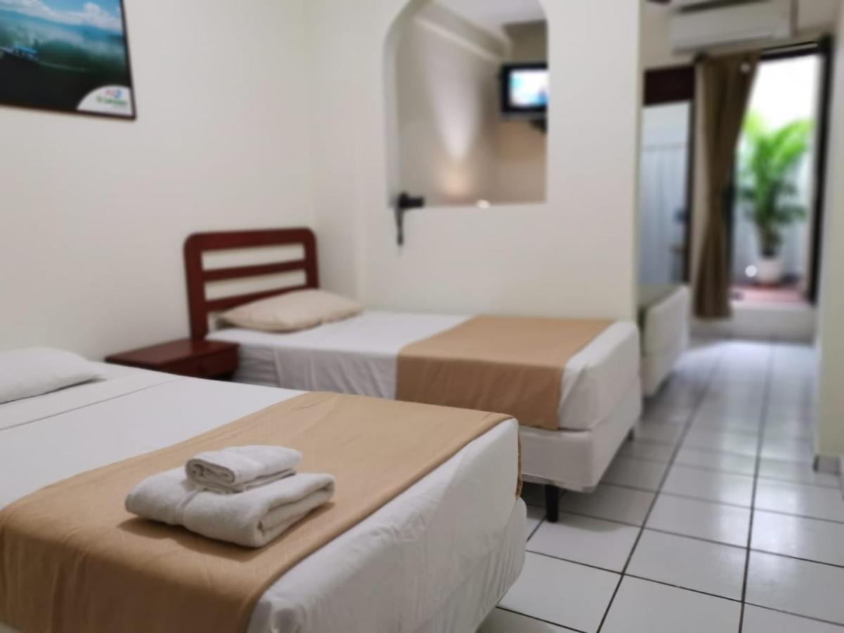 Hotel Armonia Hostal San Salvador Extérieur photo