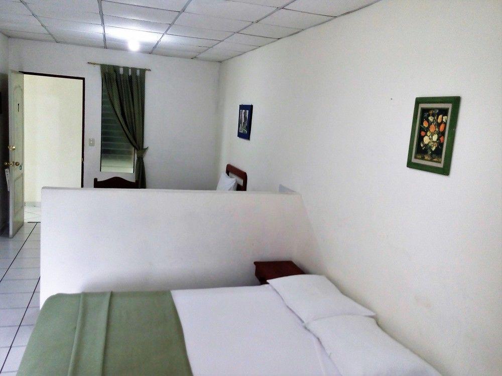 Hotel Armonia Hostal San Salvador Extérieur photo