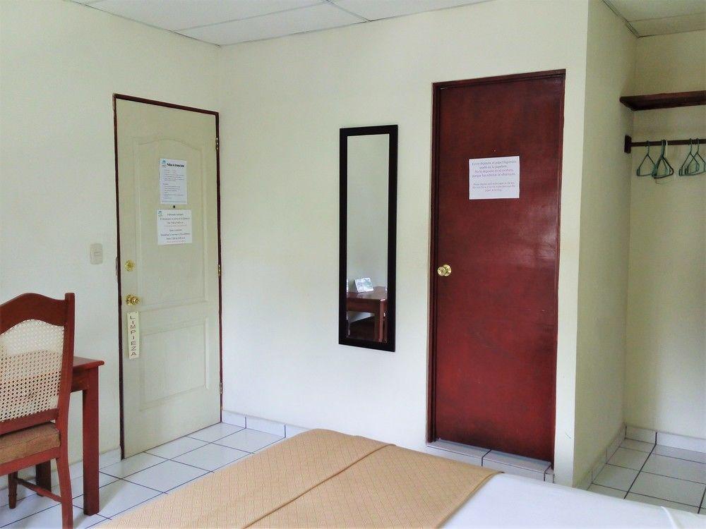 Hotel Armonia Hostal San Salvador Extérieur photo