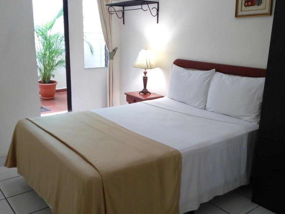 Hotel Armonia Hostal San Salvador Extérieur photo