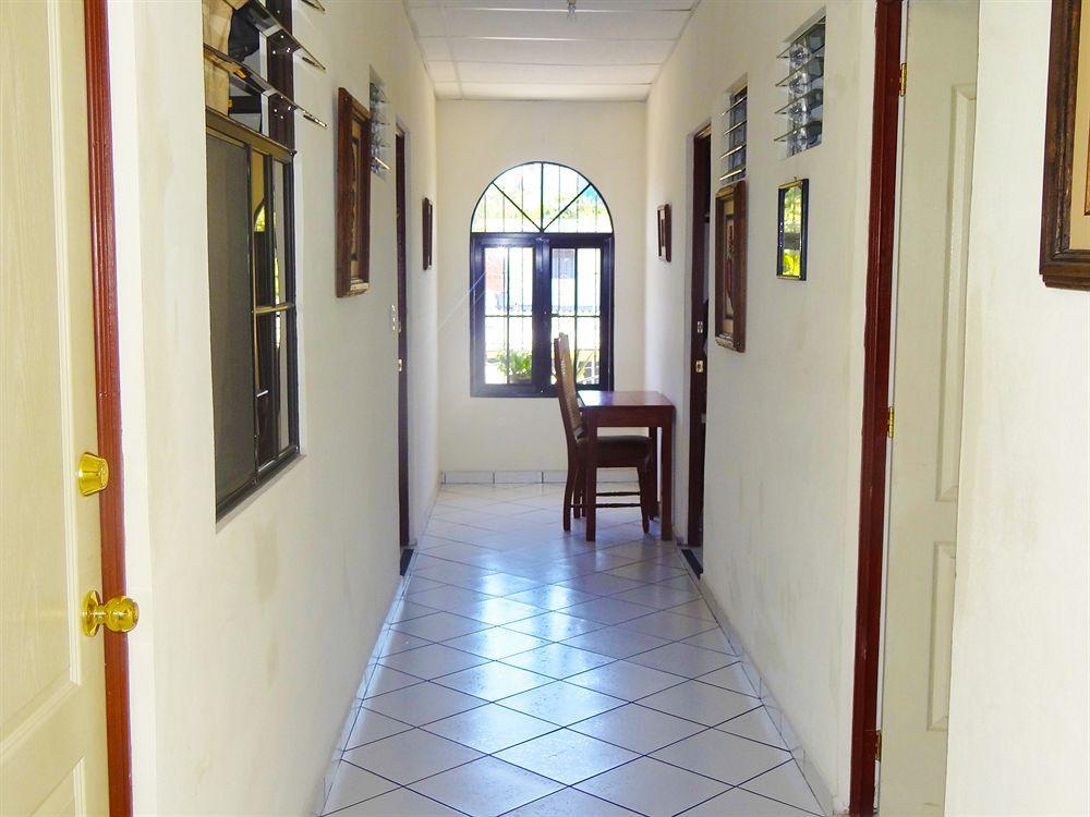 Hotel Armonia Hostal San Salvador Extérieur photo
